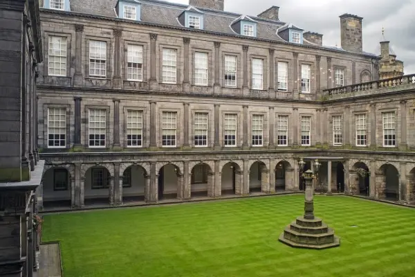 History of the Palace of HolyroodHouse